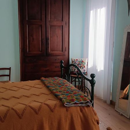 Namaste Apartment Fiumelatte Βαρένα Εξωτερικό φωτογραφία
